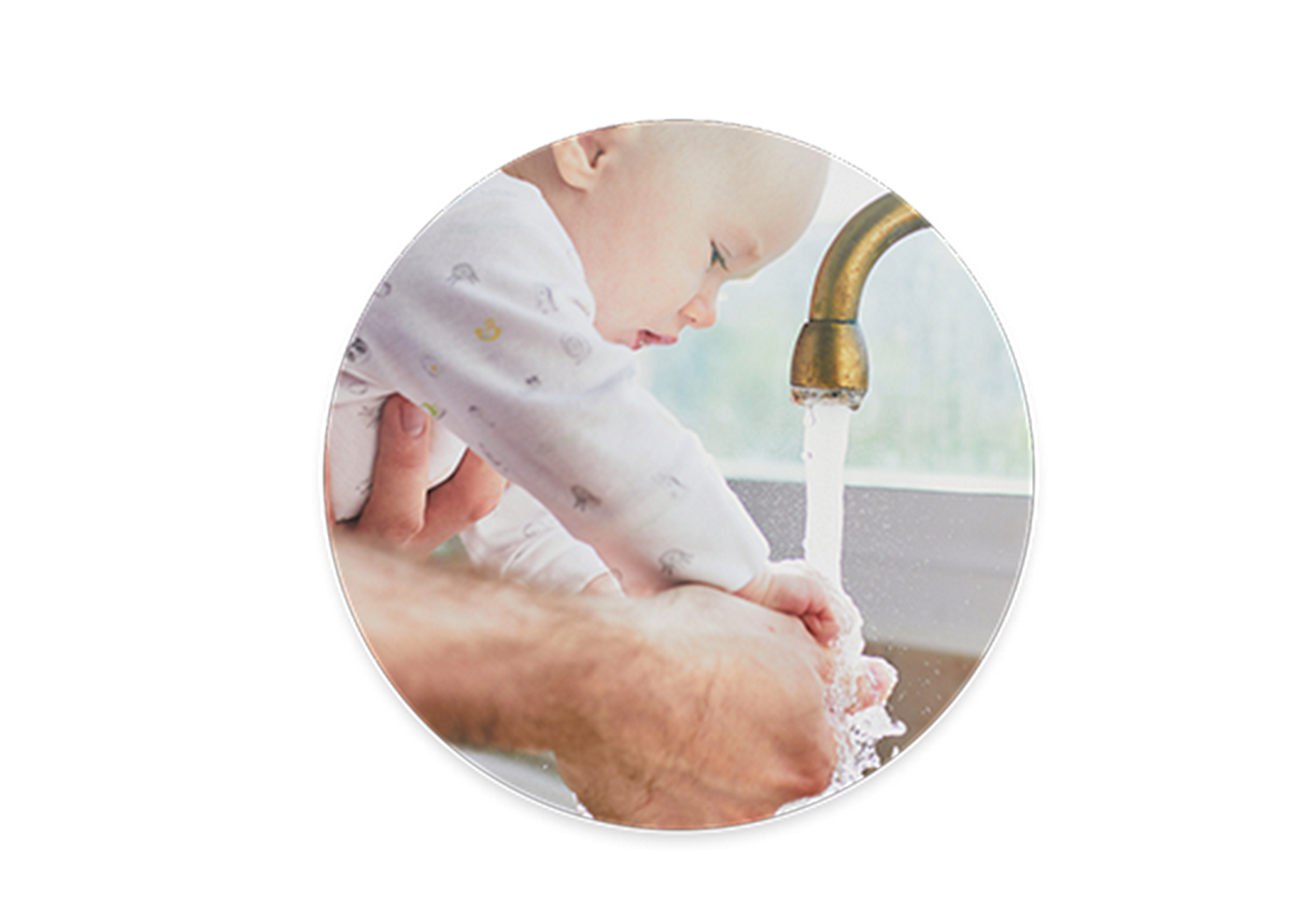 Aptaclub baby washing hand