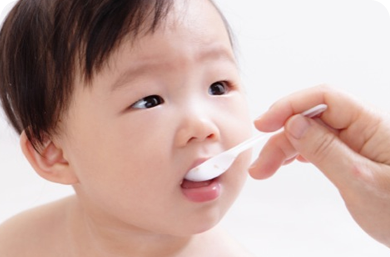 What is Complementary Feeding and When To Introduce Toddle To Solid Food