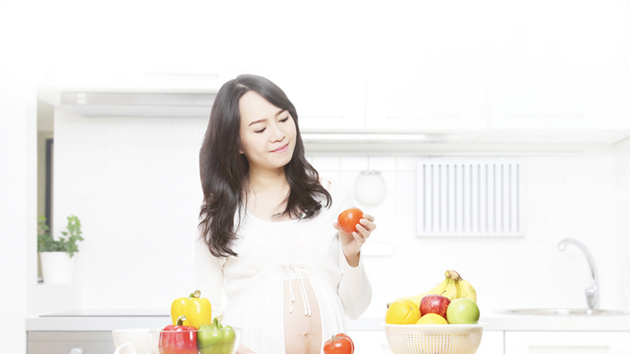 Essential nutrition for pregnant woman