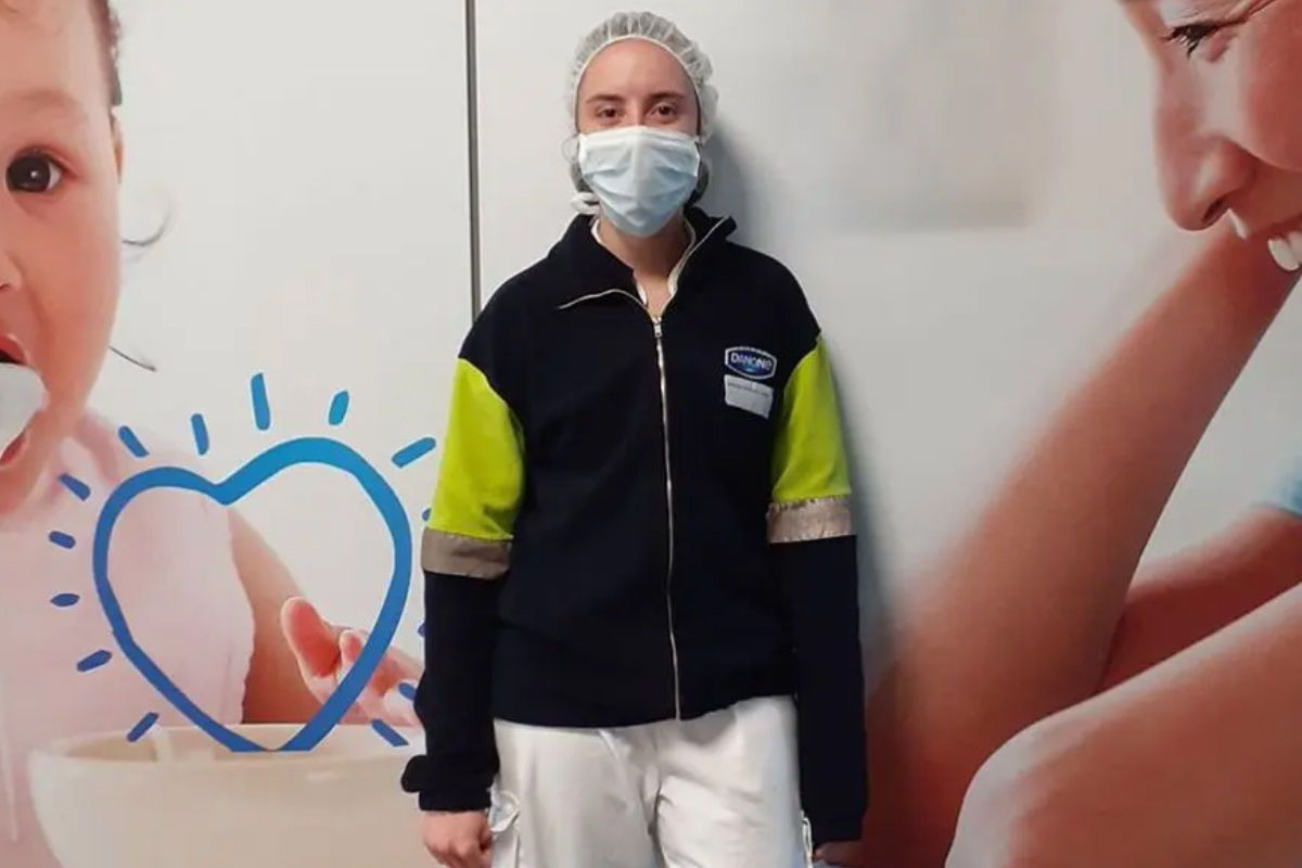 Danone España reconoce el esfuerzo de los empleados que deben acudir a los centros de trabajo con una prima excepcional de 500 euros