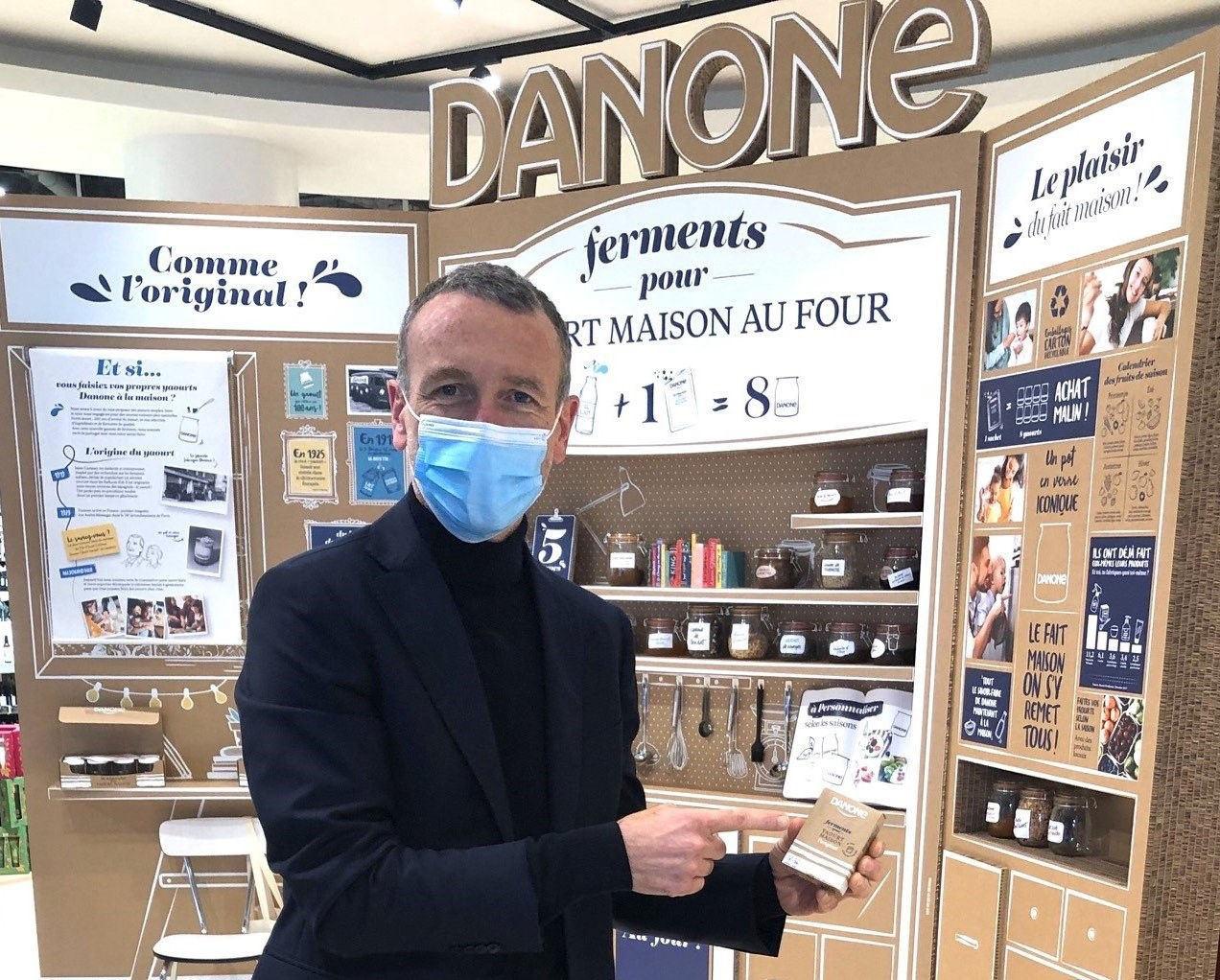 Emmanuel faber sur un corner danone