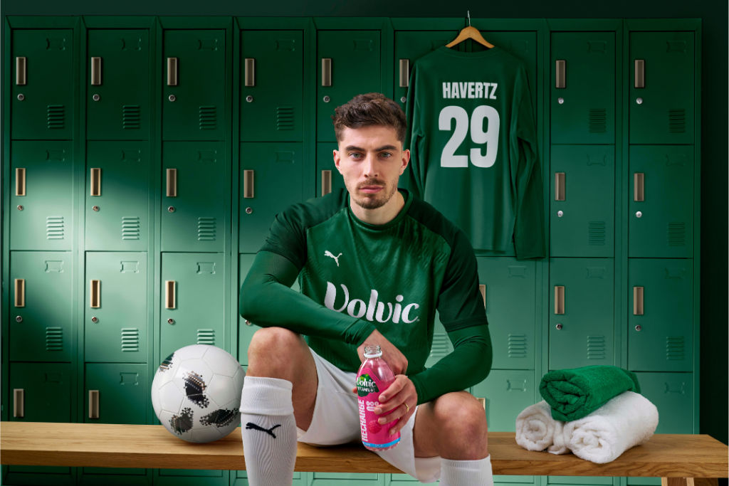 KAI HAVERTZ UND VOLVIC VITAMIN+ – GEMEINSAM FÜR NATÜRLICHE, INNERE STÄRKE