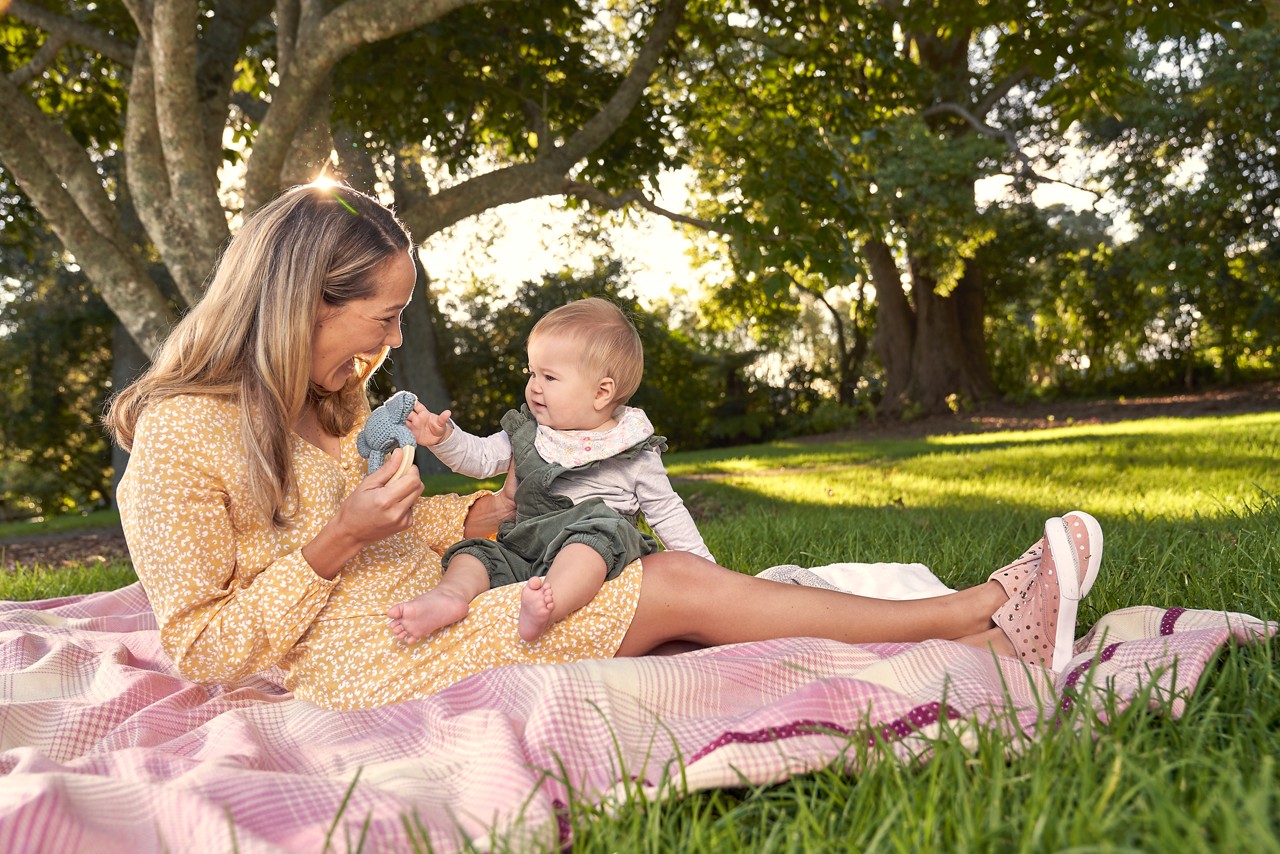 Mum and baby picnic