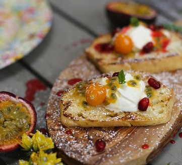 fruit-overnight-oats.jpg