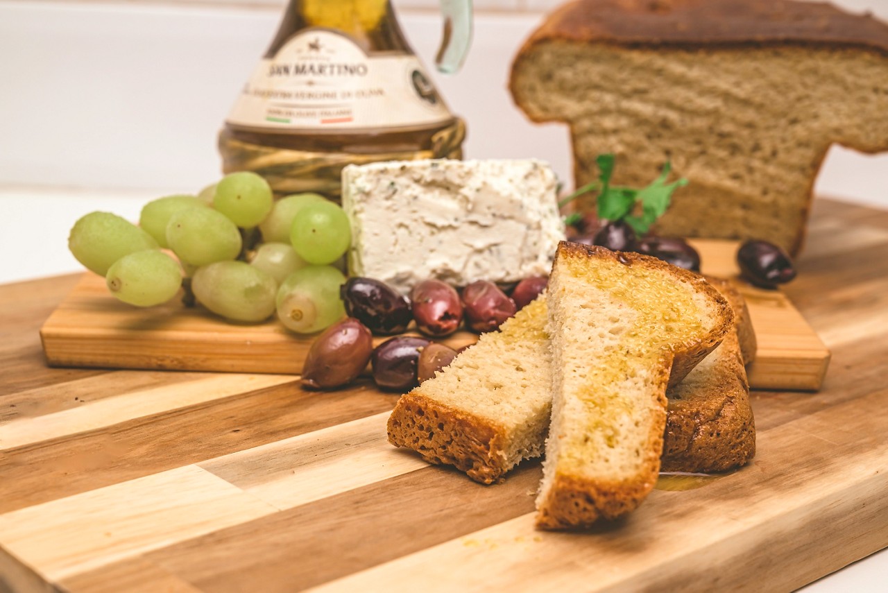 keto-chef-derek-bread-board