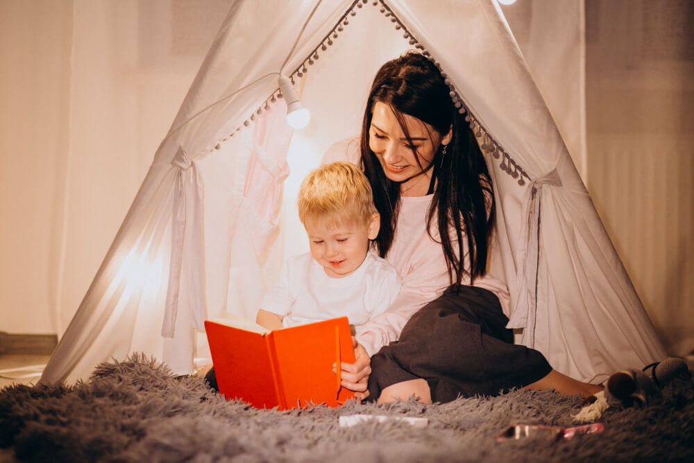 what-are-the-benefits-of-reading-bedtime-stories-to-your-children