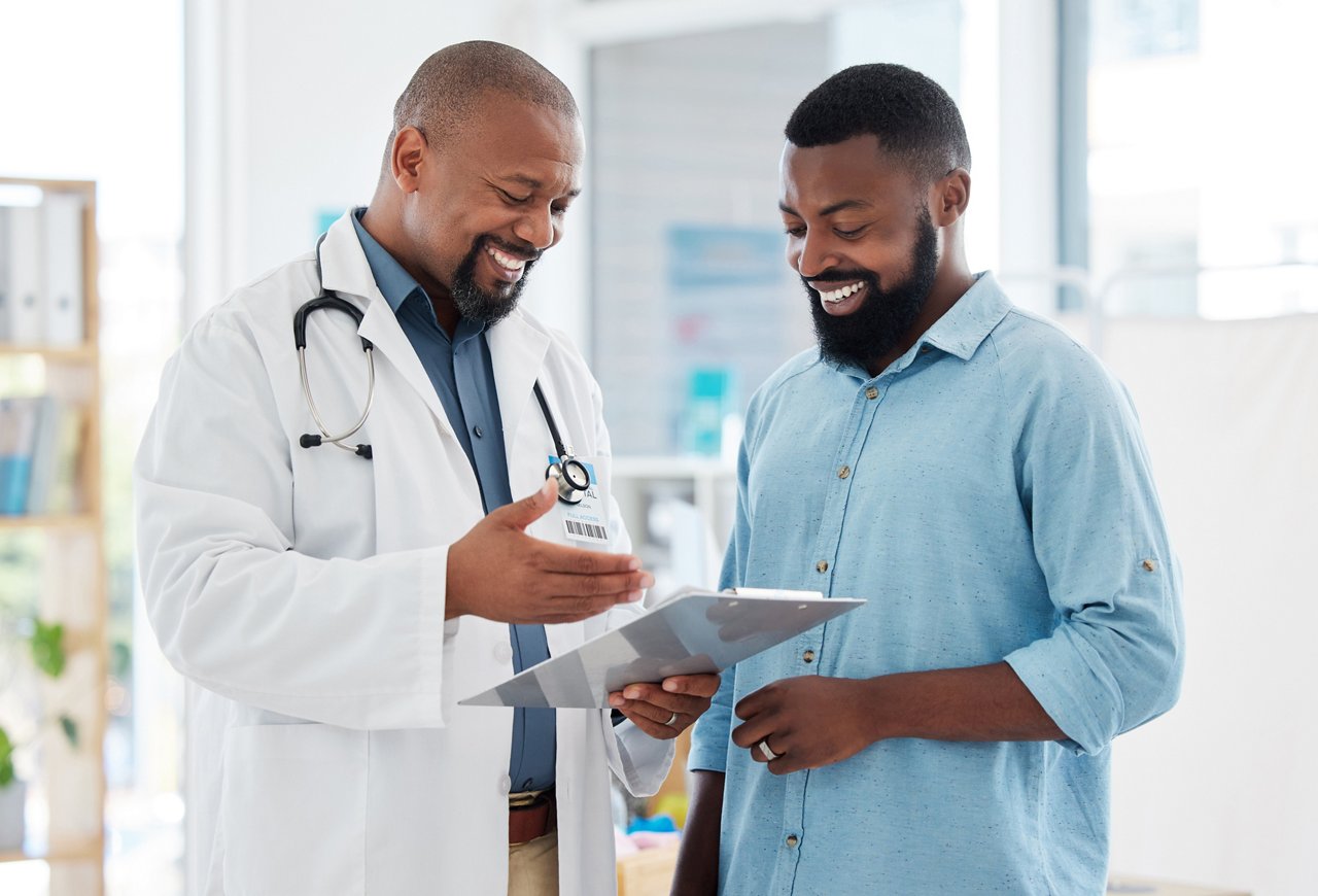 Doctor and HCPs with clipboard, diagnosis and conversation for results