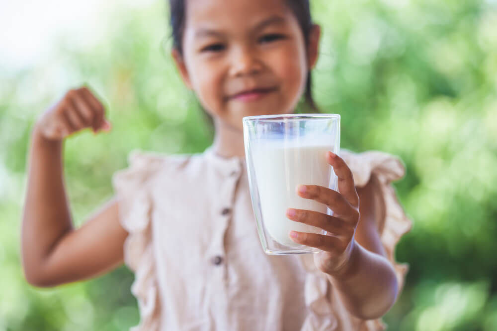 plain-milk-for-childrens