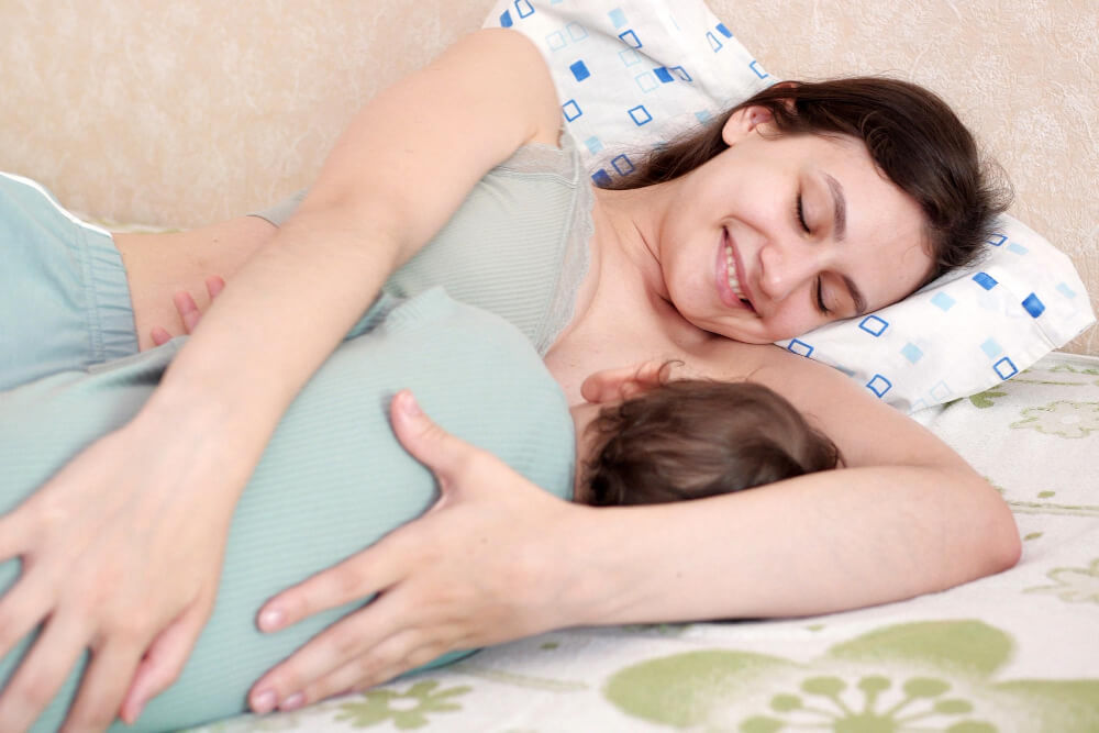 breastfeed-positions