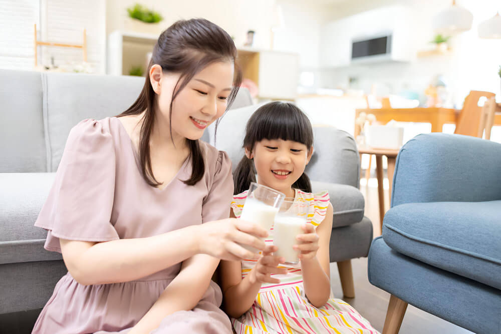 plain-milk-for-childrens