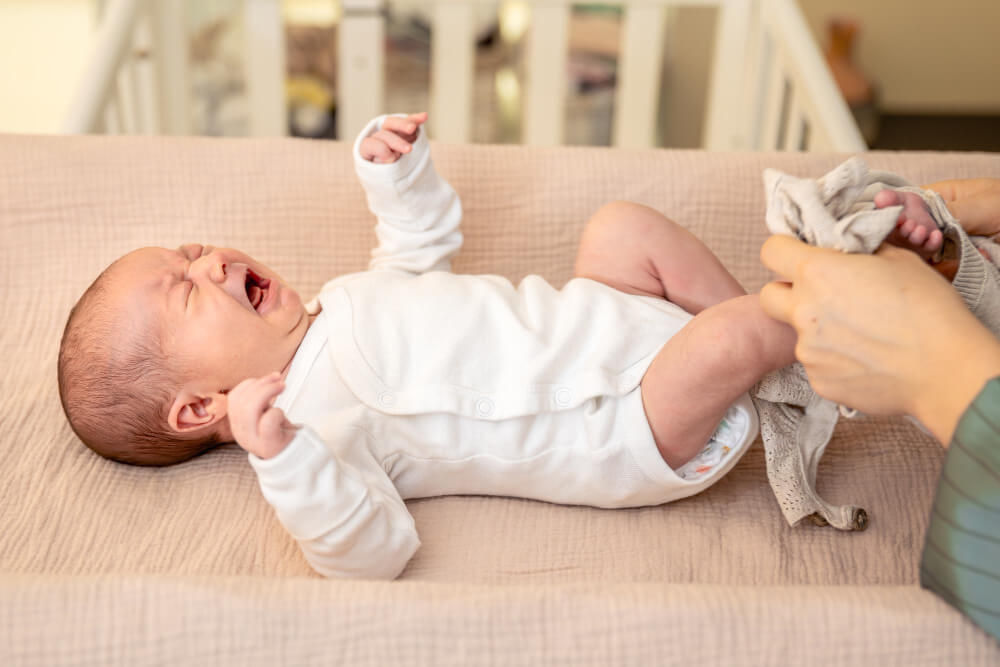 baby-having-frequent-bowel-movements