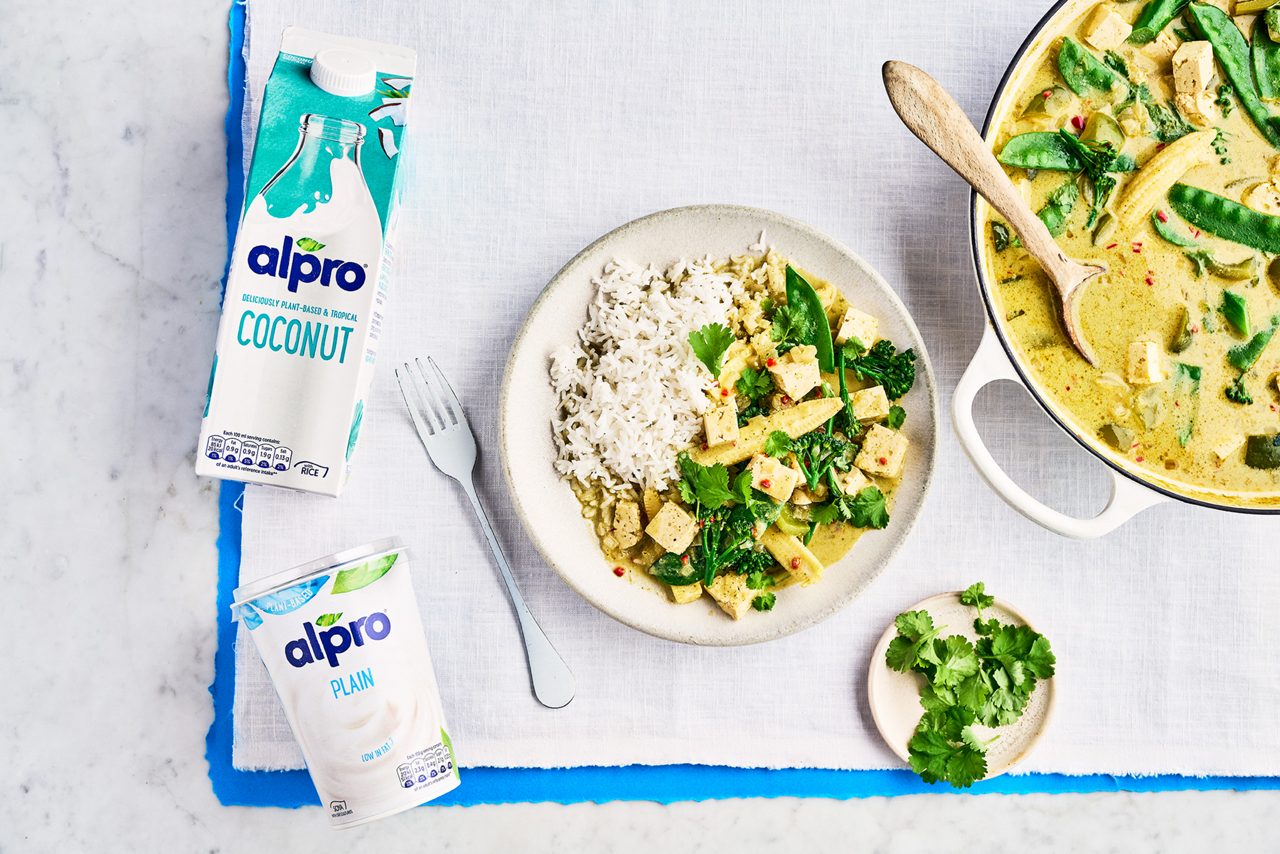 1E034BB4-D4D8-4B63-80605B115DDD68DF<br>Tofu Thai green curry. Branded (3). Landscape.jpg