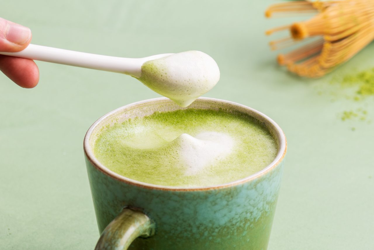 33834F15-6A26-4102-8BA9D0D441D835E5<br>A_Coffee_baristaOne_Master_ProductPic_Image_matcha___Drinks_BaristaOne_Soya_NA_TetraUHT_1l_HR_crop2-606.tif