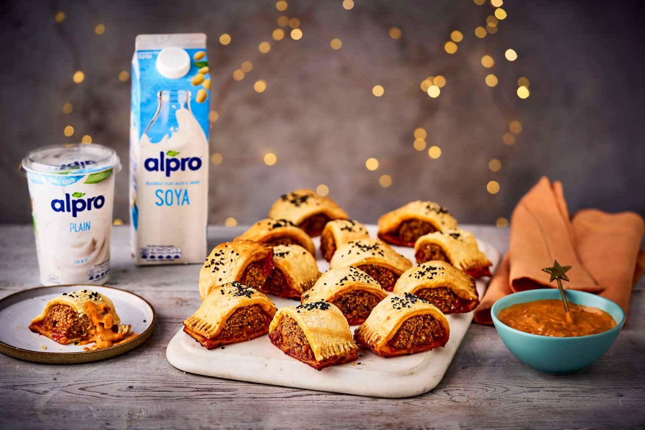 65AA6E68-C0FE-4432-9499C3379E8CC27E<br>Moroccan Spiced Plant-Based Sausage Rolls. Branded. Landscape. (1).jpg