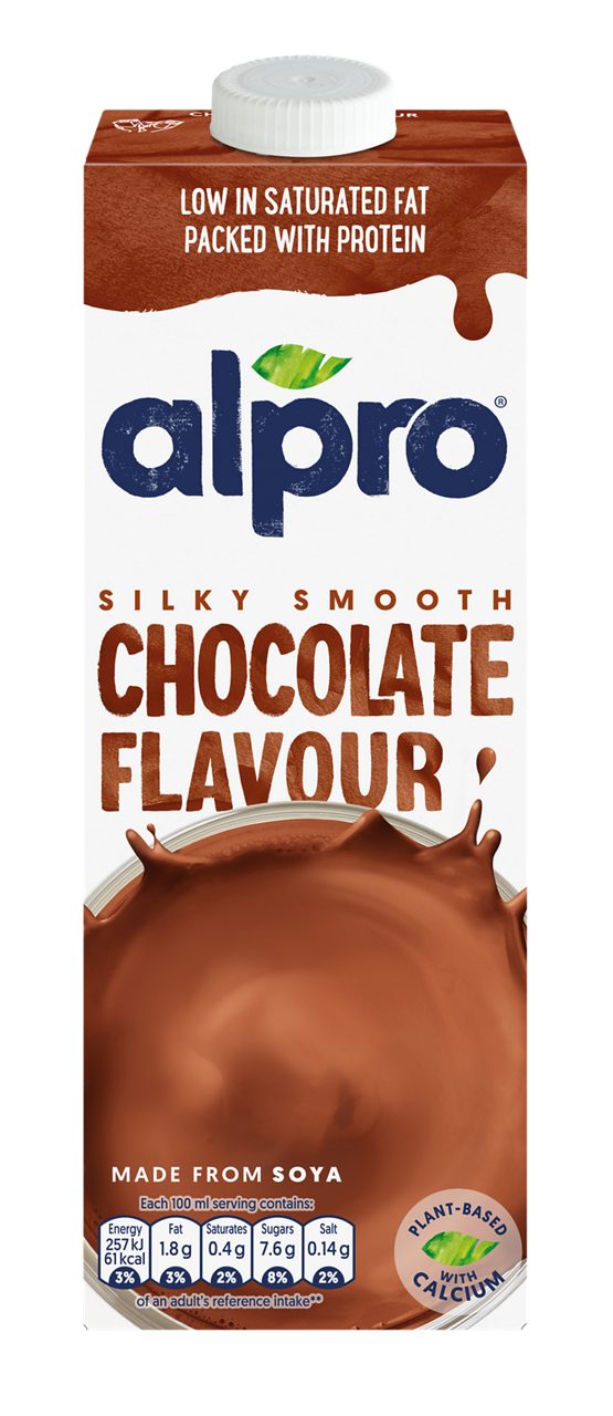 381805BF-6B01-45D4-9E11F557AD96E41D<br>A_soya chocolate 1l edge pack shot uk<br>