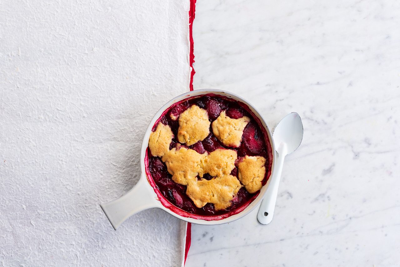 4D0CB7BF-3C93-487F-A36A5C9F687C7CD3<br>A_UK_Recipe_Image_PlumCobbler_Drink_UK_Almond_NoSugars _TetraUHT_1L_HR_horizontal-784.tif