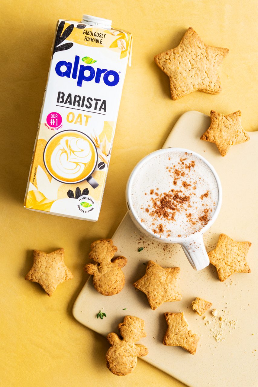 24797559-3A1F-4EF1-A9074F9EBEAB1CD6<br>ALPRO-GLOBAL-2024-BARISTA-OAT-DRINK-FESTIVE BISCUITS-115.tif