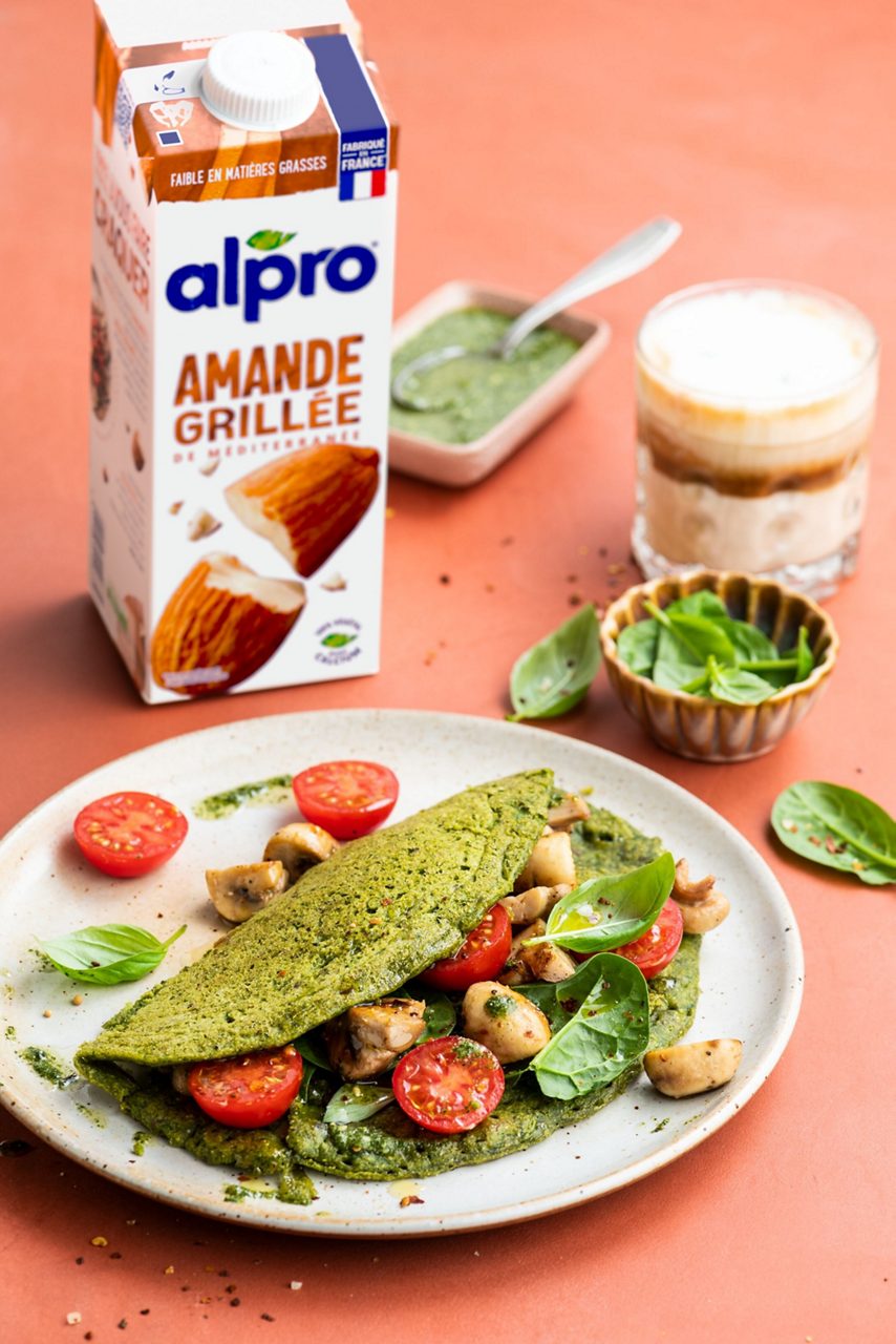 6072F6D7-DBF9-4D61-AD29D7C14D3D5ED1<br>Omelette soufflée aux épinards_Almond Milk.jpg