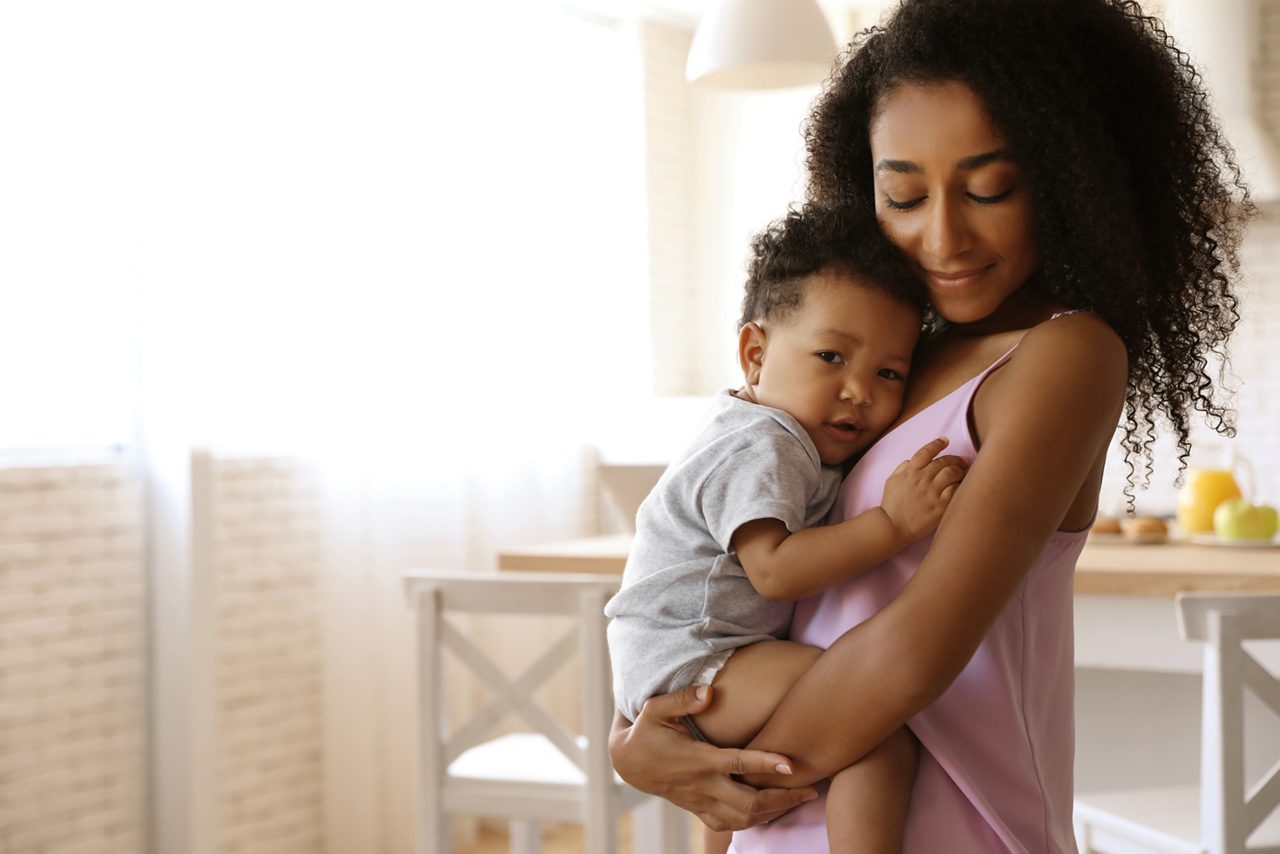 Calin maman et enfant