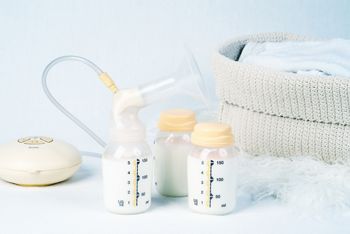 Medical electric breast pump to increase milk supply for breastfeeding mother and children's clothing