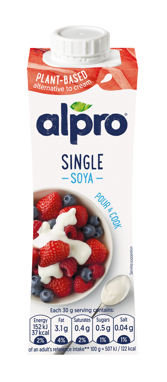 D61A5F12-5152-4395-B419D7E7C47C4D75<br>A_single soya fresh 250ml edge pack shot uk<br>80004452