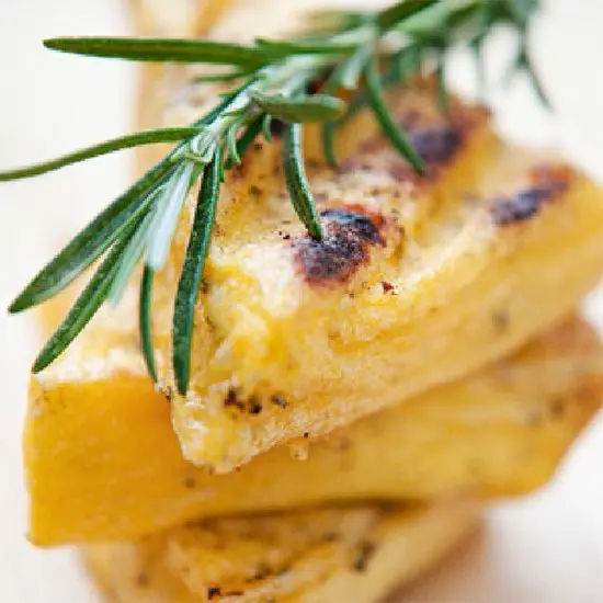 Baked creamy yogurt polenta product