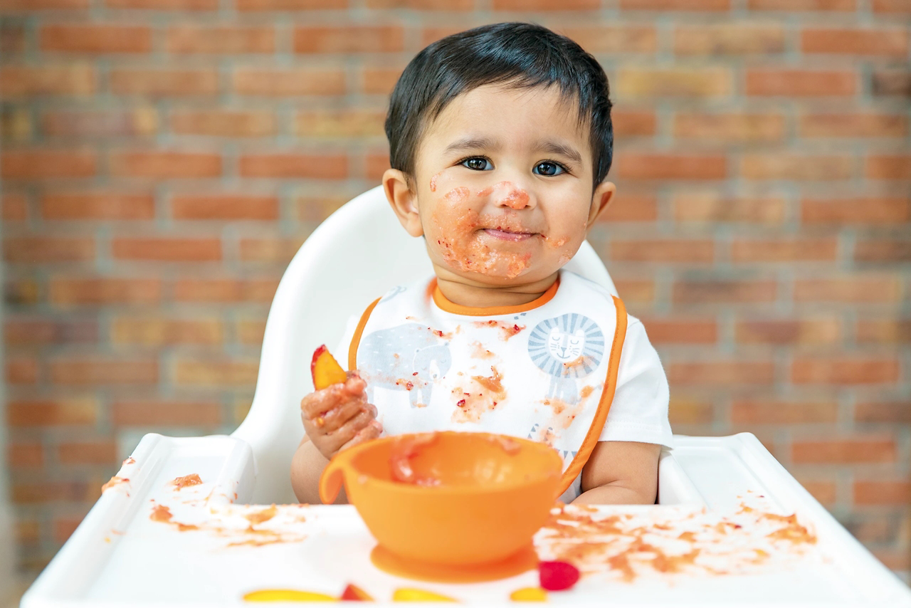 baby eat food