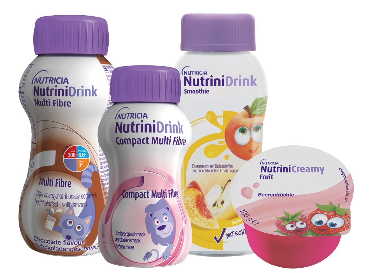 Auswahl von Nutrini Drink Produkten und einem Nutrini Creamy Produkt