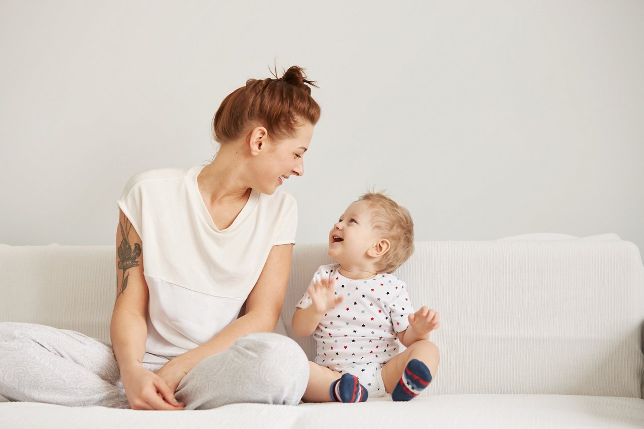 mother-child-smile