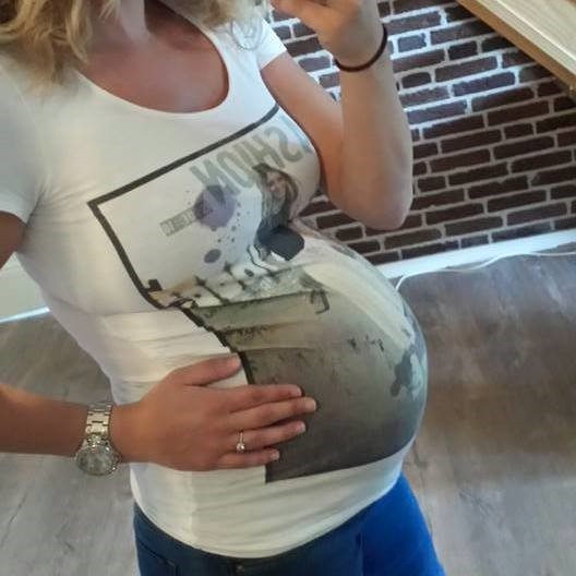 Foto van Lisanne tijdens haar zwangerschap