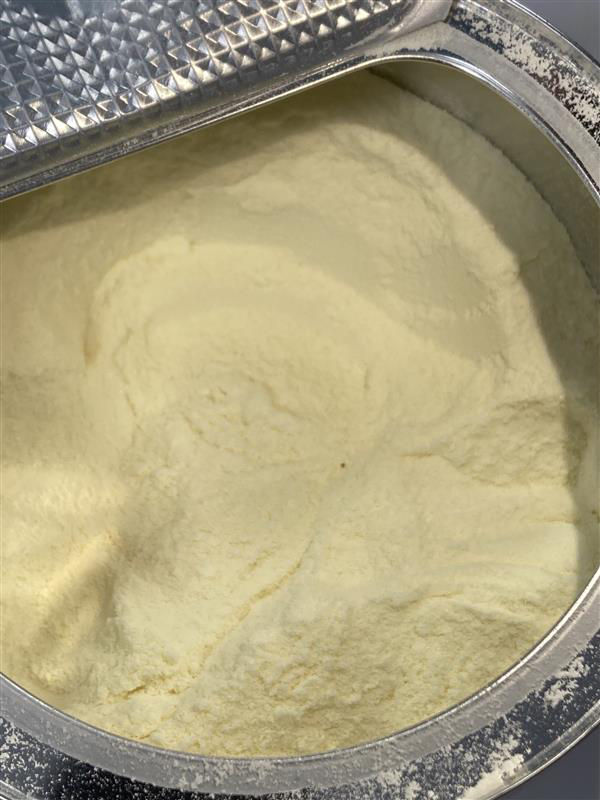 Scorched-milk-particle-can