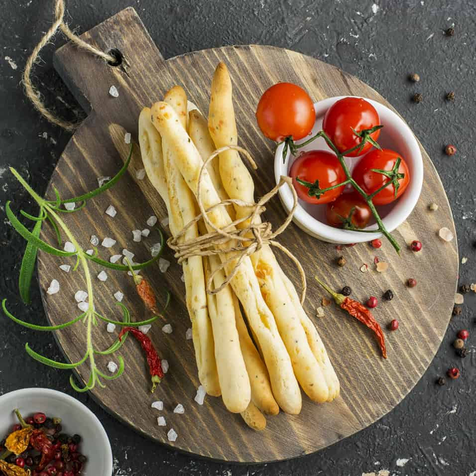 Tomato And Herb Straws