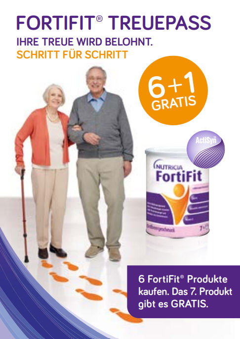 Ein älteres Paar steht mit Gehstock neben einer FortiFit-Dose, daneben der Hinweis „6+1 Gratis“ und Aktionsbeschreibung.