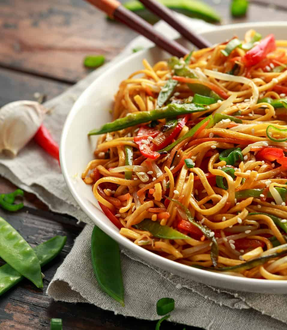 VEGETABLE CHOW MEIN