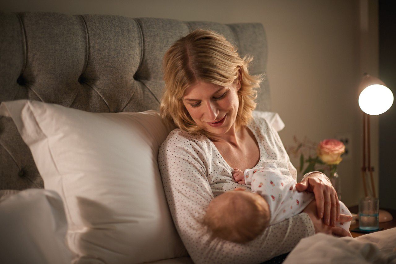 aptamil-breastfeeding-night-feed-3