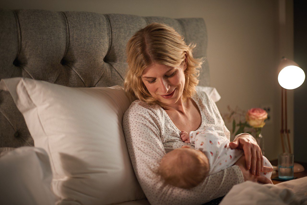 aptamil-breastfeeding-night-feed-3