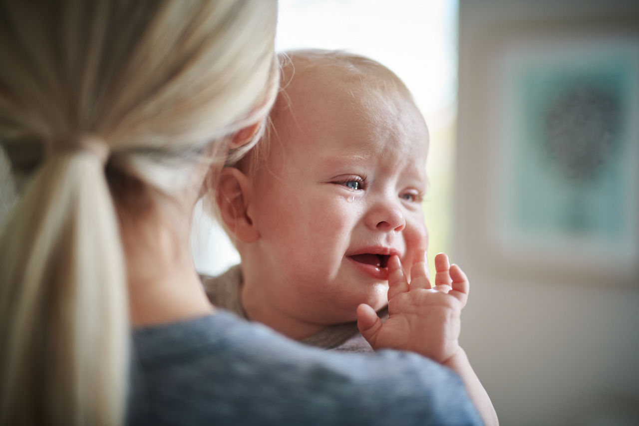 aptamil-feeding-issue-crying-03