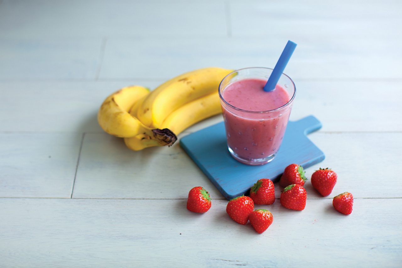 Image of strawberry smoothie to accompany recipe