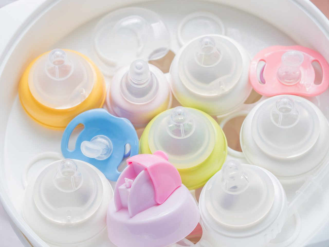 How to sterilise baby bottles 