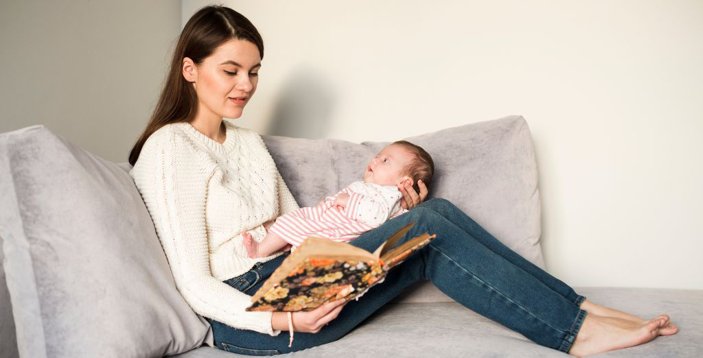 อ่านนิทานก่อนนอนให้ลูกฟัง