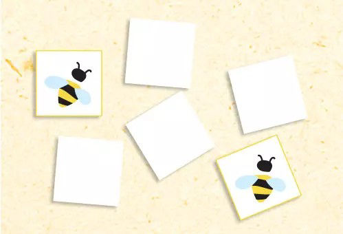 Un jeu de cartes memoire sur le theme des abeilles est dispose sur une surface legerement texturee. Les cartes presentent une illustration simple d'une abeille avec des rayures noires et jaunes et des ailes bleues. Certaines cartes sont tournees vers le haut, montrant le dessin de l'abeille, tandis que d'autres sont tournees vers le bas. La disposition suggere une activite ludique et attrayante pour les enfants ou les familles.