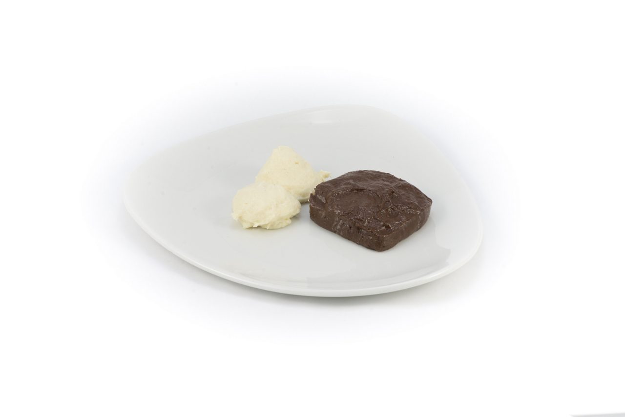 Nutilis Clear brownie with ice cream recipe image
