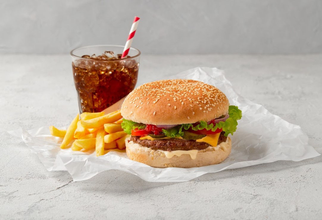 Các thực phẩm mẹ bầu nên tránh khi bị táo bón