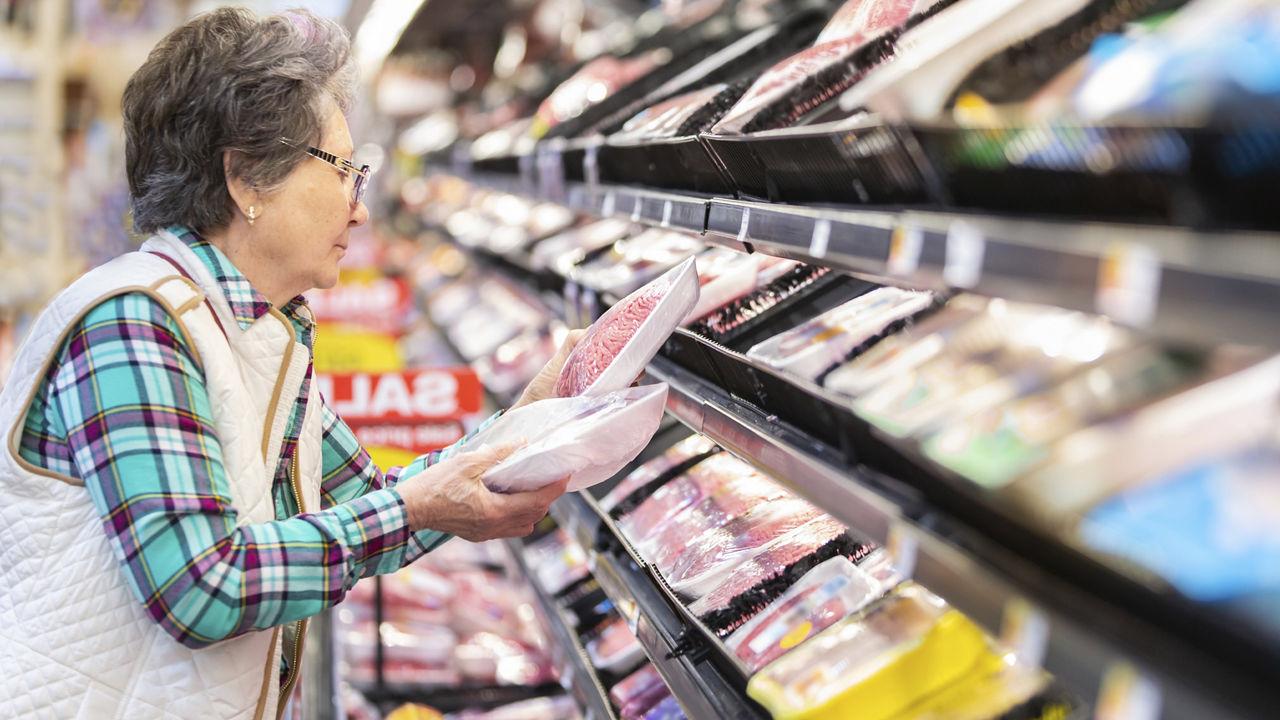 covid-19-elderly-lady-shopping.jpg