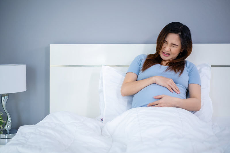 Dấu hiệu sắp sinh con so trước 1 tuần, 2 tuần là các cơn gò tử cung