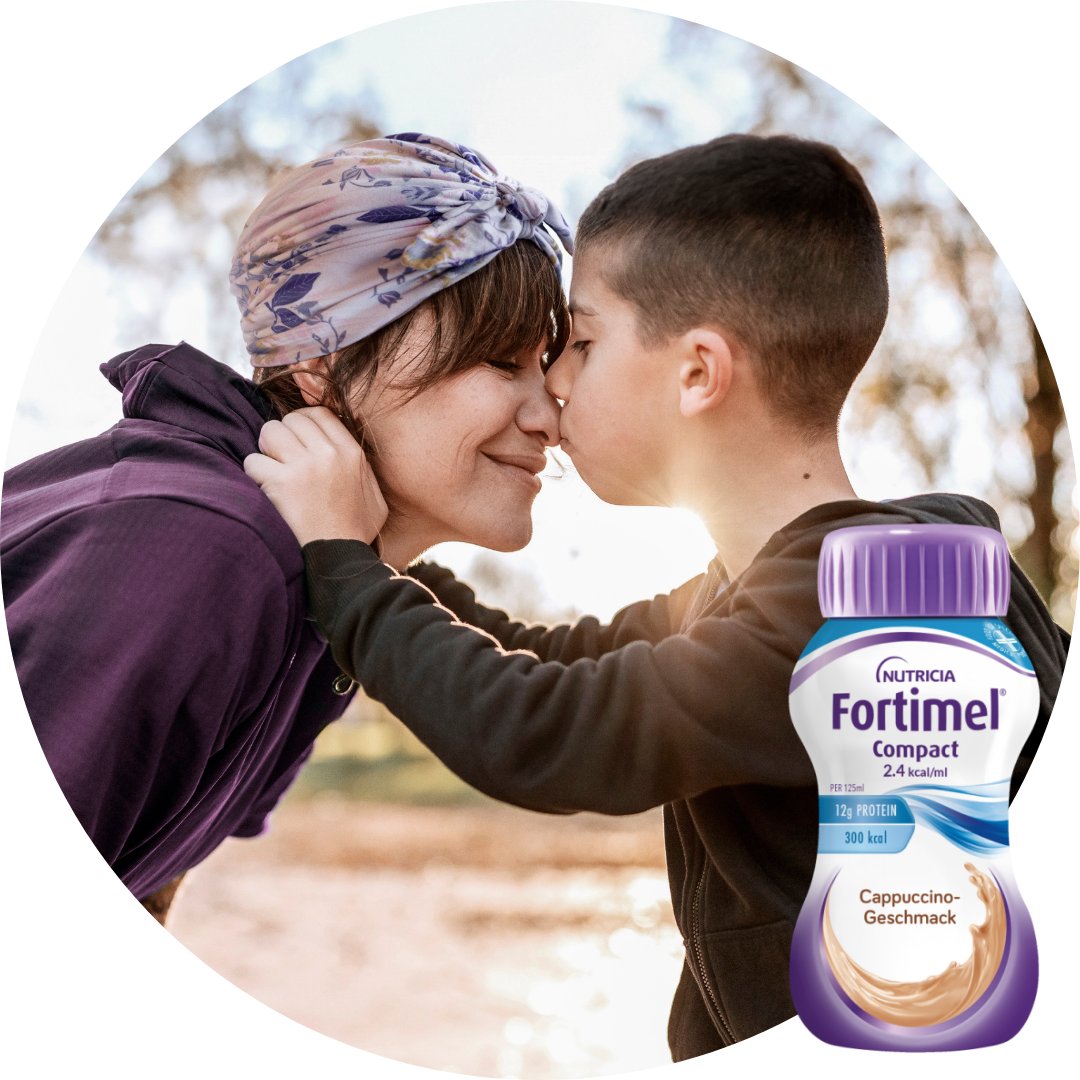 Fortimel Compact - Frau mit Junge