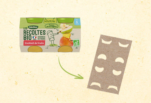 Bledina Les Recoltes Bio, pack de six portions de puree de fruits bio. L'emballage met en avant une illustration ludique representant une pomme et le logo de certification bio AB. L'image montre egalement un carton ecologique avec des decoupes. Les mentions � NOUVEAU ! � et � 6x � sont bien visibles.