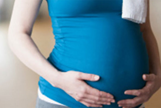 ejercicios a evitar durante el embarazo