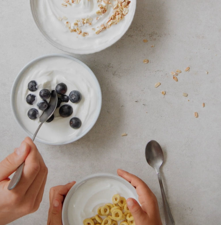 eight plates skyr breakfast