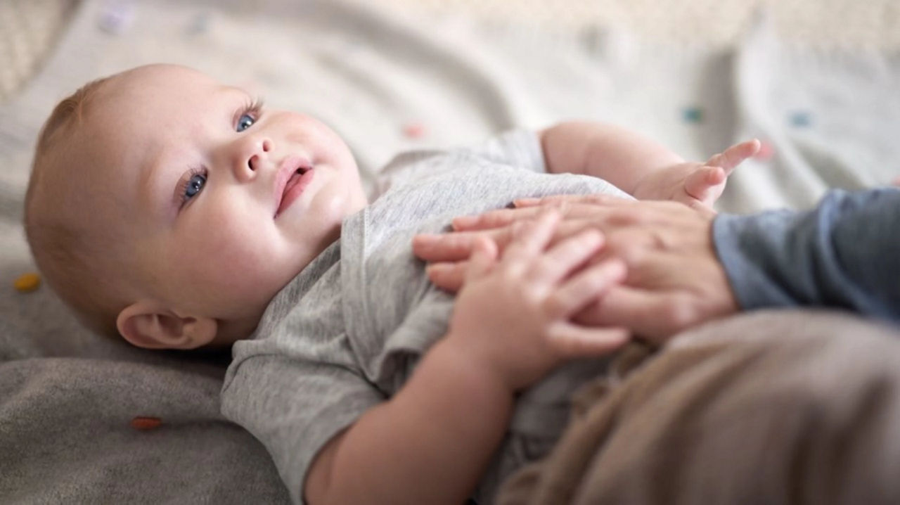 newborn-bathing